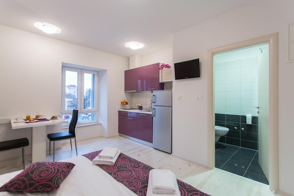 Gold Town Split Centre Old Town Apartman Szoba fotó